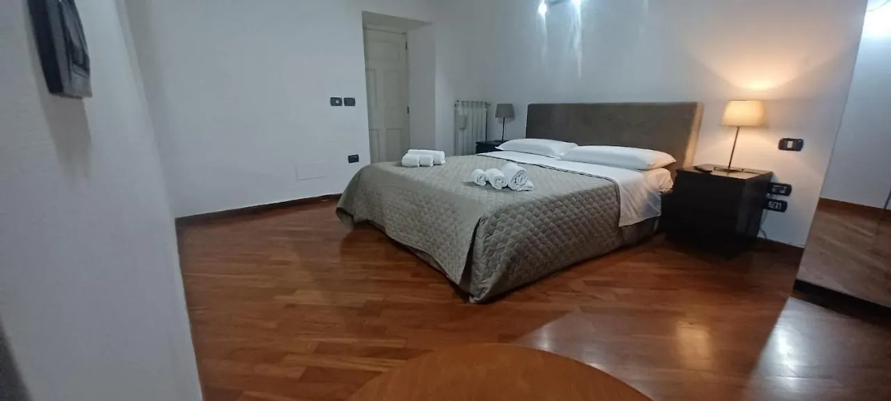 ナポリResidenza Nunziatellaアパートメント 0*, ナポリ イタリア