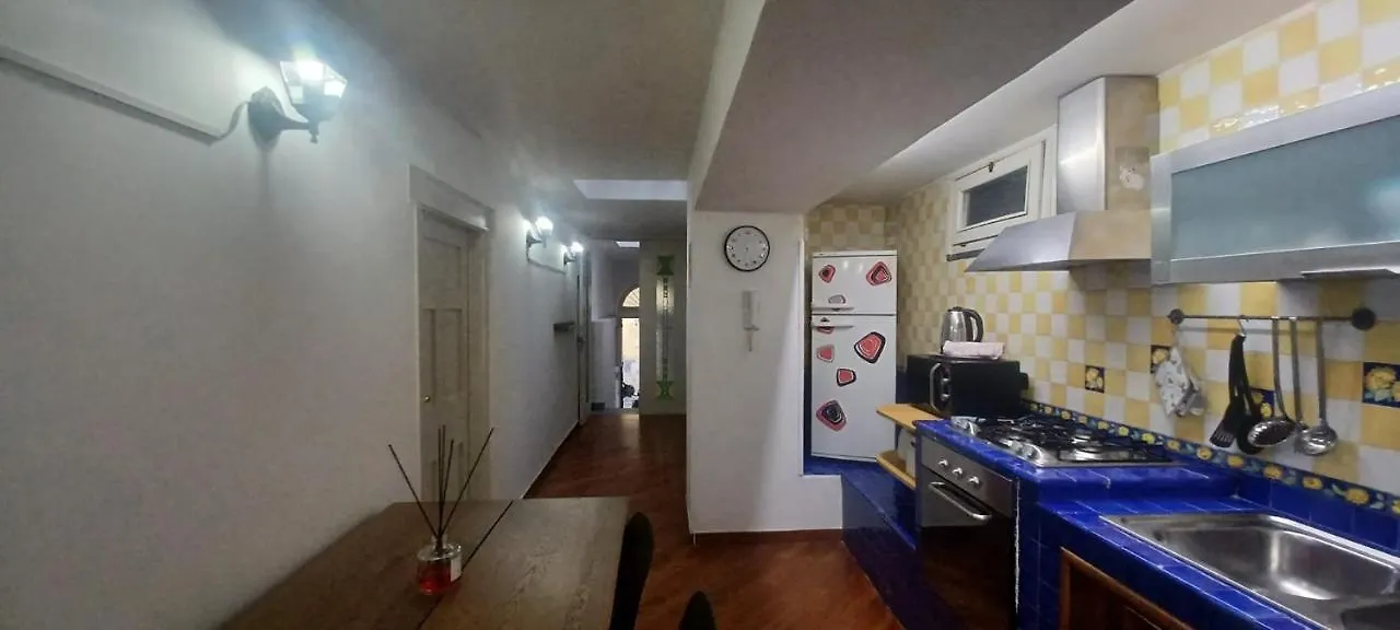 アパート ナポリResidenza Nunziatellaアパートメント イタリア